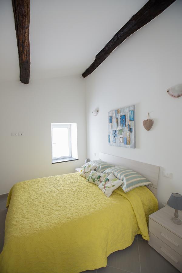 Donadelmar2 Apartment Riomaggiore Bagian luar foto