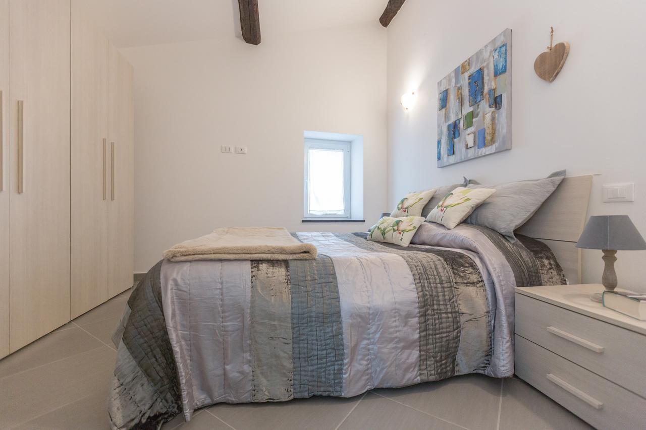 Donadelmar2 Apartment Riomaggiore Bagian luar foto
